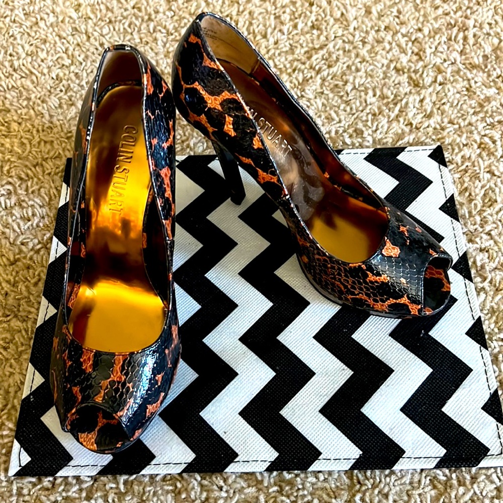 Colin Stuart peep toe heels